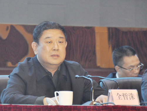全主席.jpg